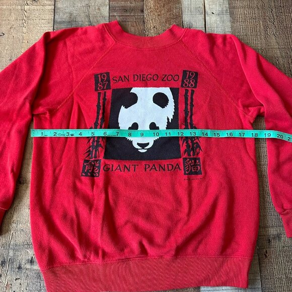 Vintage 1987 San Diego Zoo Giant Panda Sweatshirt Hanes Red S - Picture 2 of 7